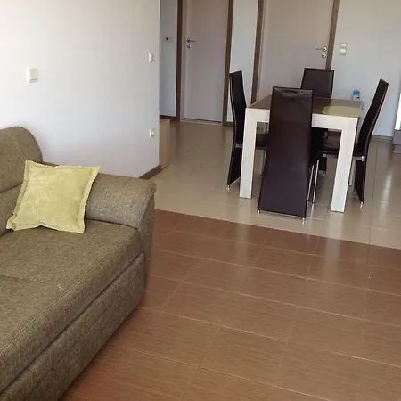 St Nicholas Apartamento *
